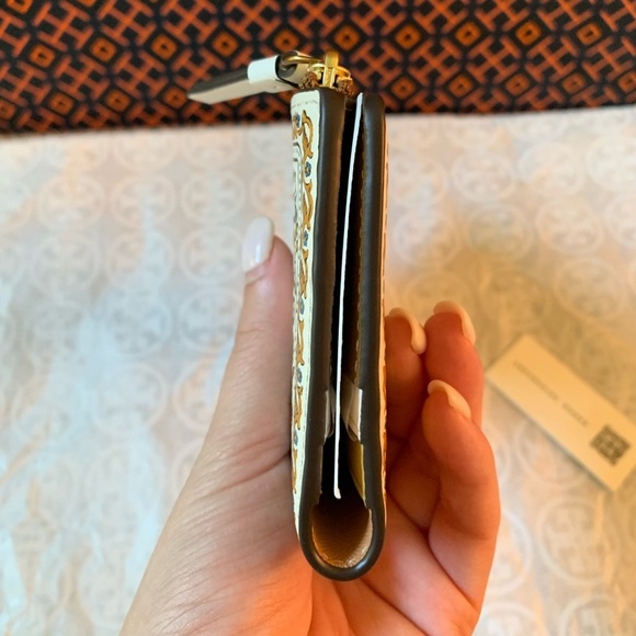 Tory Burch Walker Printed Zip Slim Wallet Ditsy Borders Floral - Picture 4 of 12